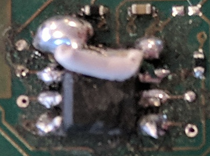 Badly soldered ROM.jpg