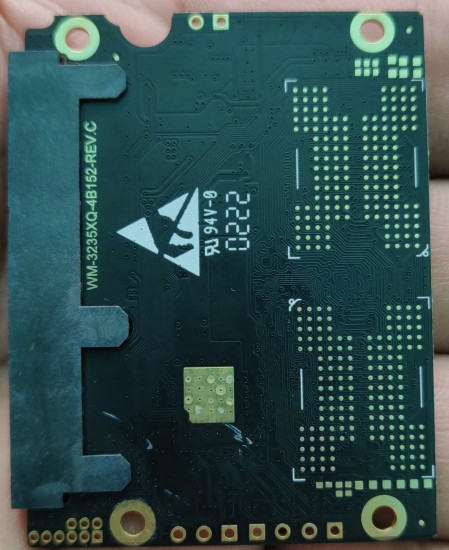 RT5733DLQ Chipset Backside.jpg