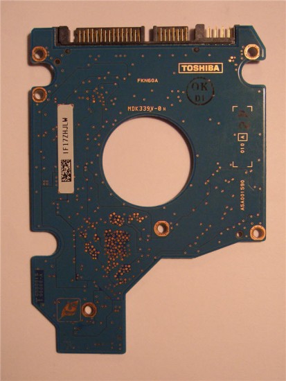 Toshiba MK2035GSS_PCB front.JPG