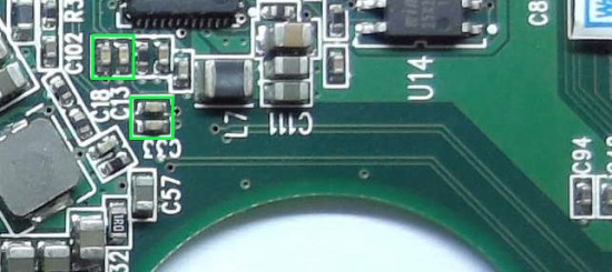 771949 PCB - USB area components side - caps.jpg