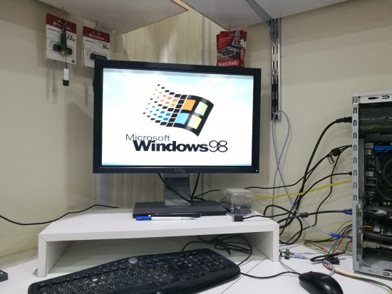 Win98_Trex.jpg (3.33 MiB) Viewed 50485 times Win98_Trex.jpg