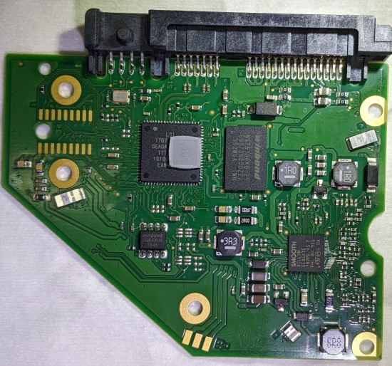 ST4000VN008-pcb.jpg