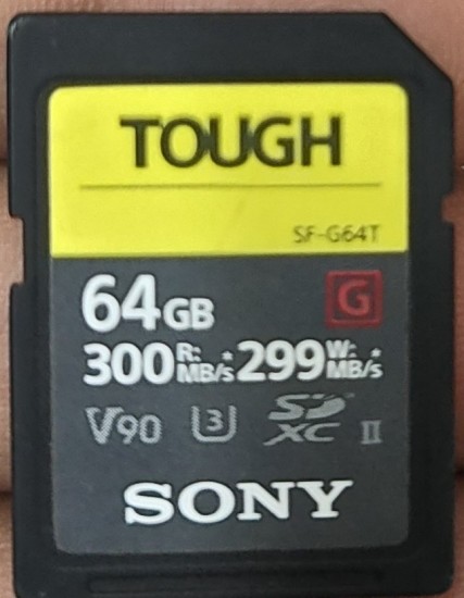 CDRLabs - Case No 04670 Top [Sony 64GB Tough SD Card Data Recovery].jpg