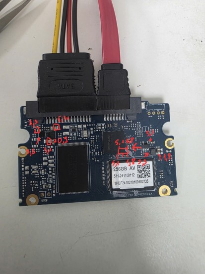 z7307168369897_f700c218903f601cbdaa228d8db929b0.jpg