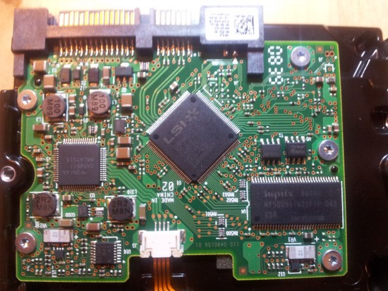 Hitachi HDD PCB.jpg (3.53 MiB) Viewed 9087 times Hitachi HDD PCB.jpg