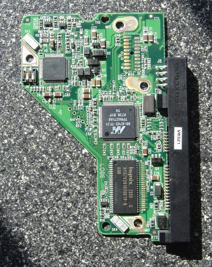 wd5000aaks-pcb-front.jpg