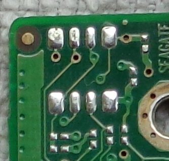 ST3160215AS_flash_unpopulated.JPG